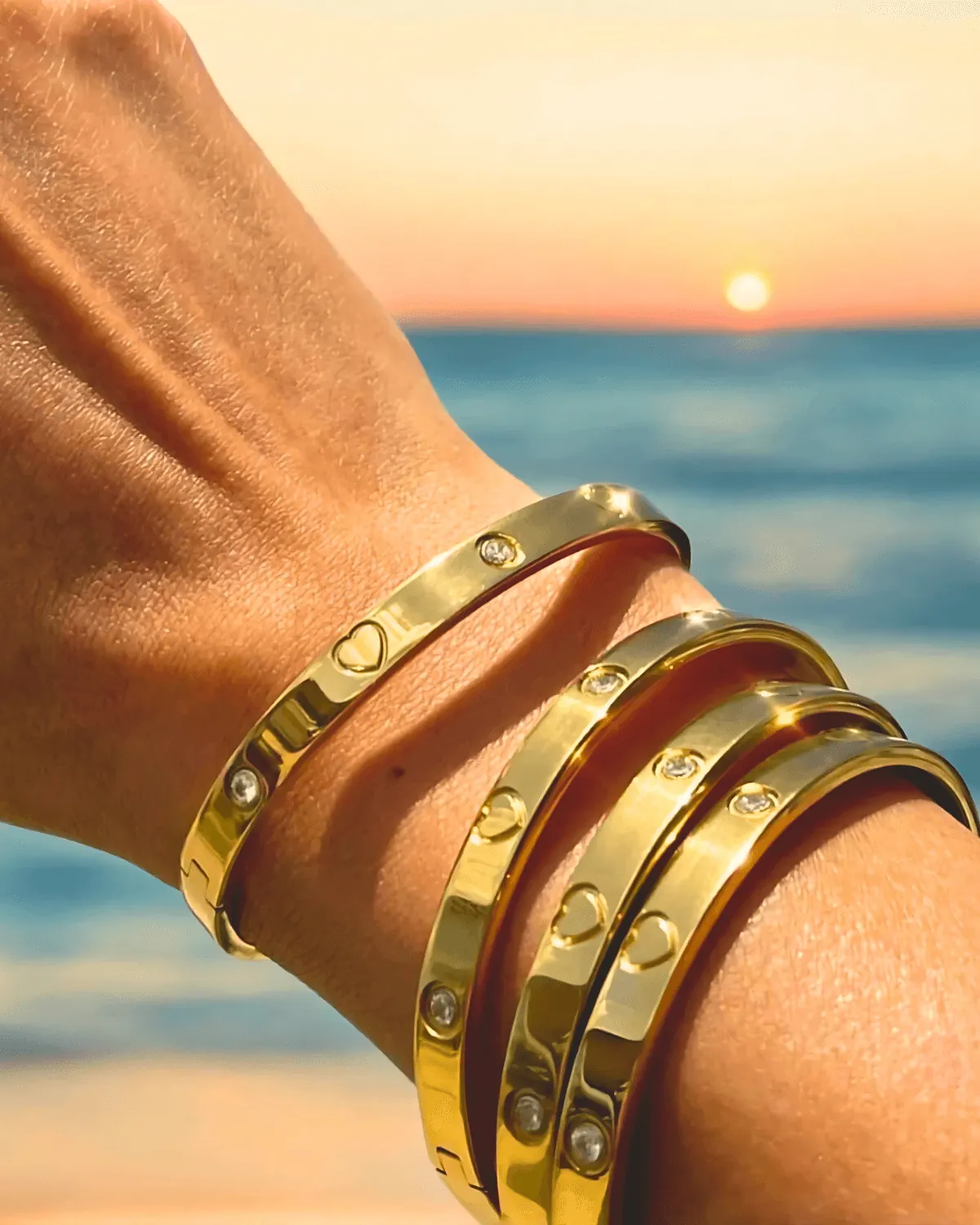 18K Gold Bangle Bracelet with Diamonds