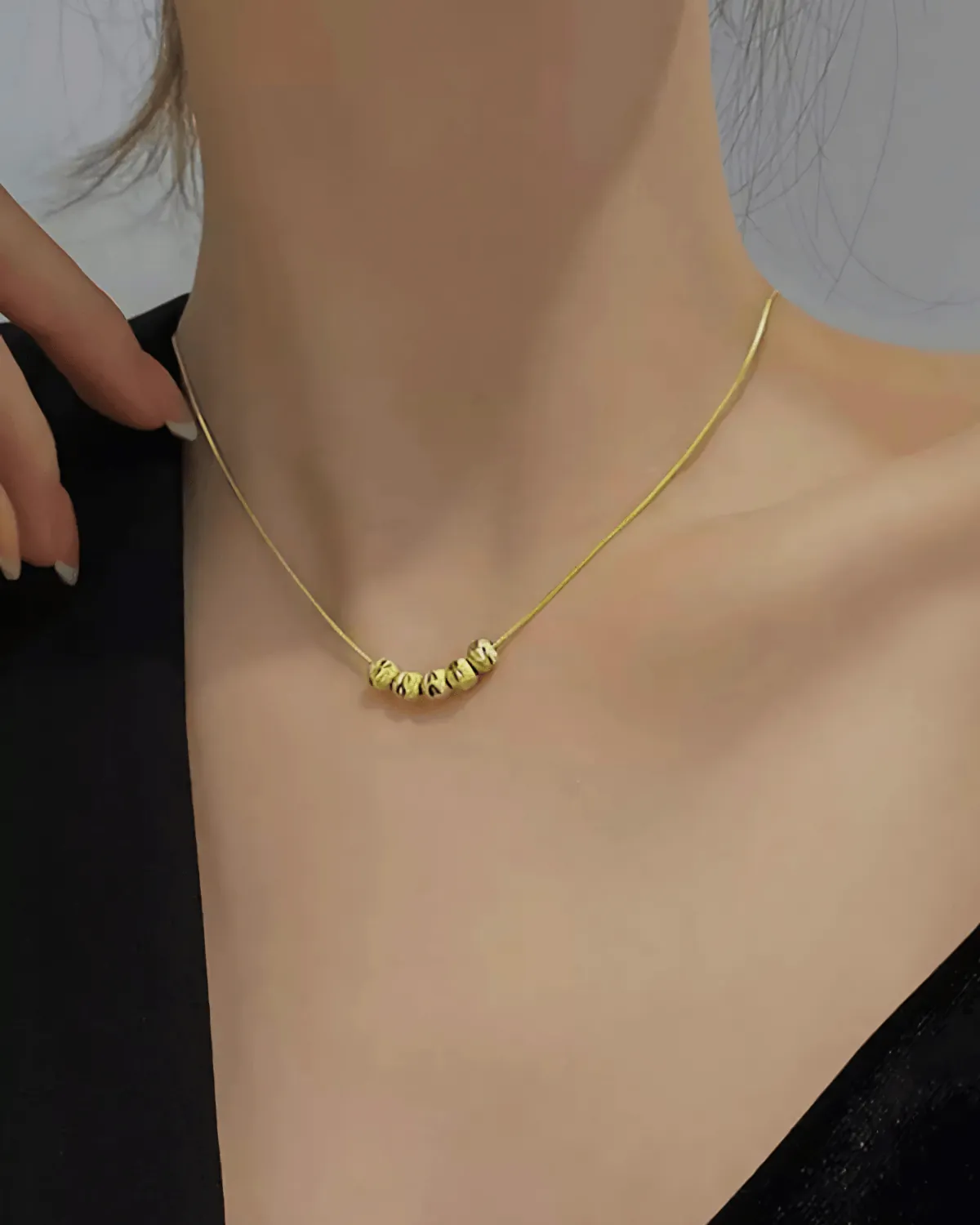 18K Gold Beaded Pendant Necklace