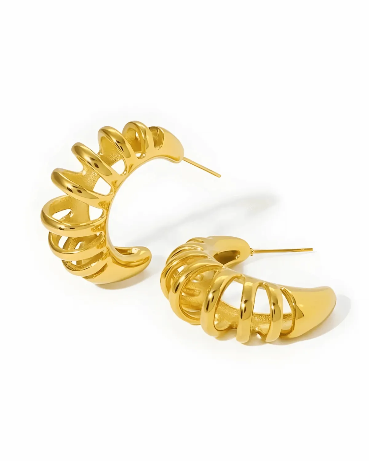 18K Gold C-Hoop Earrings