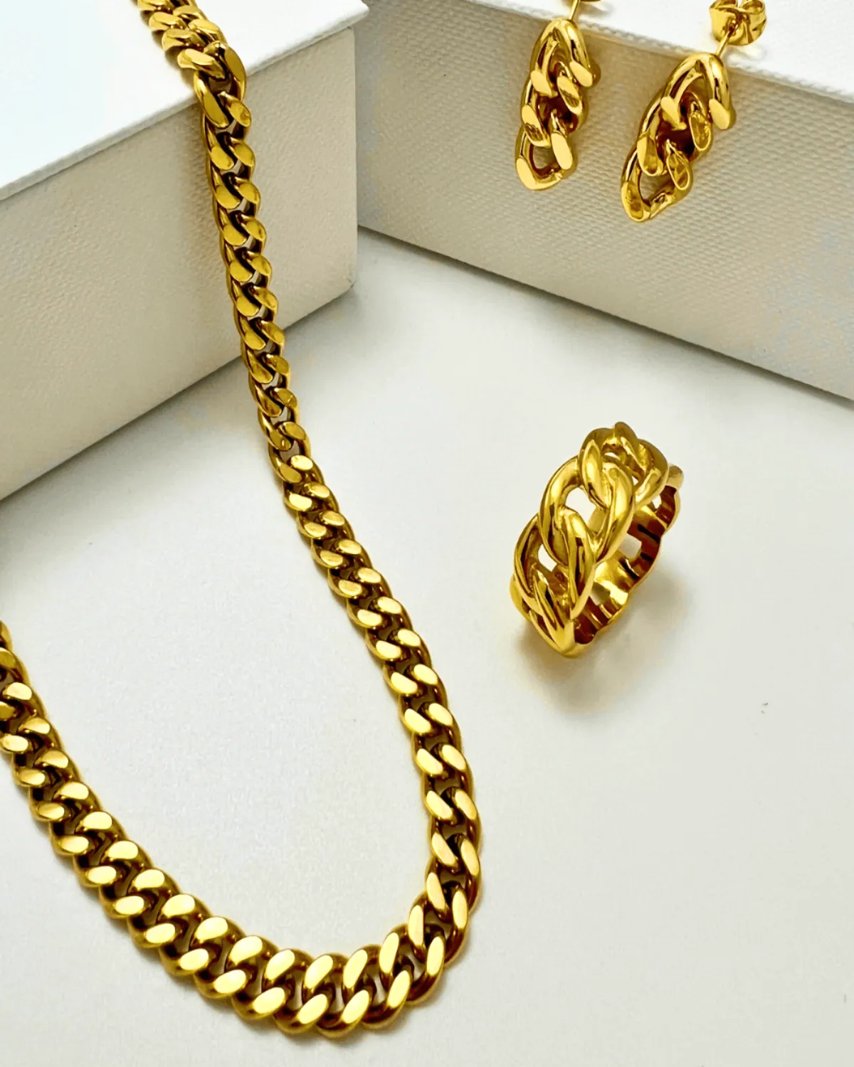 18K Gold Cable Chain Necklace Earrings Ring Bundle Set