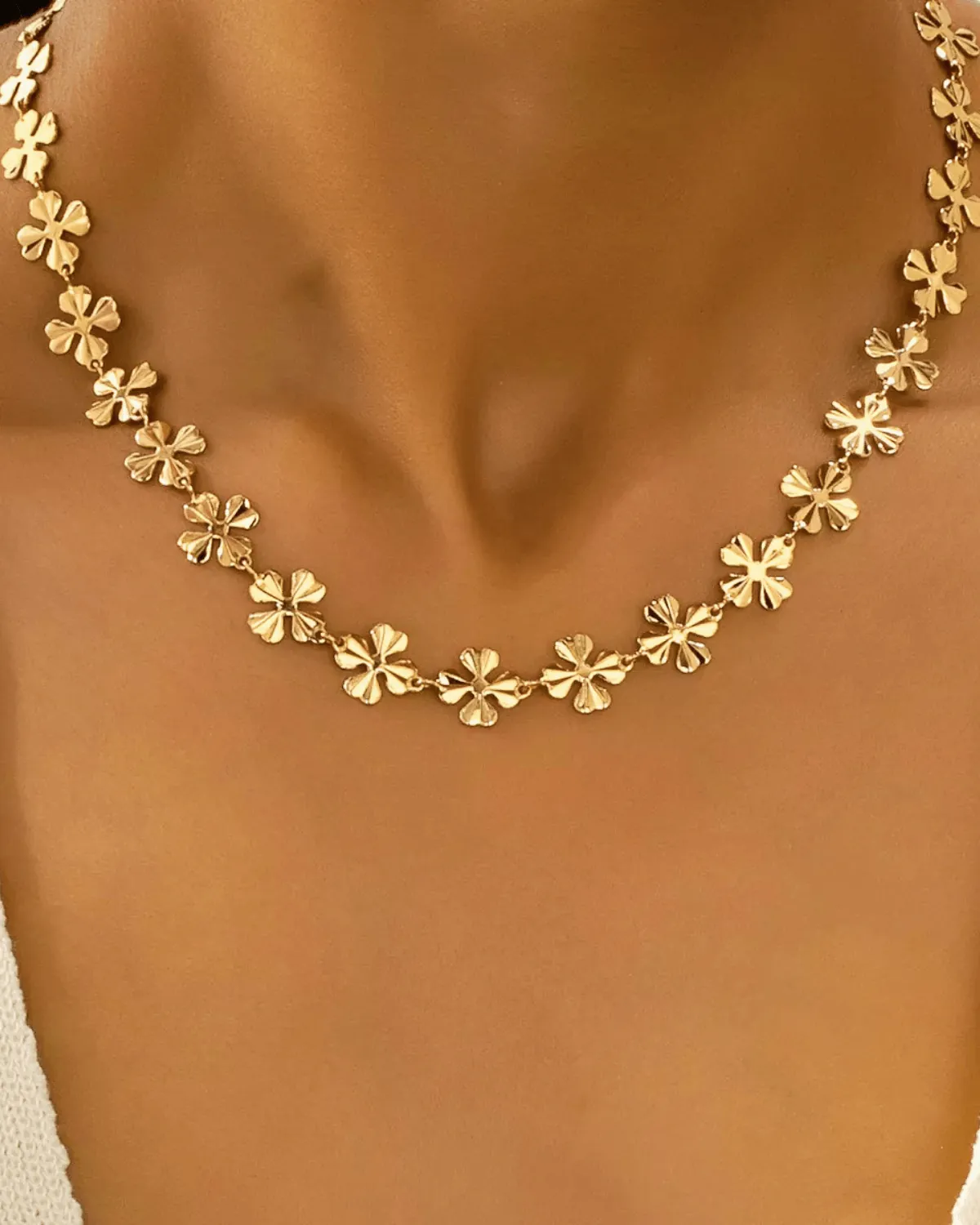 18K Gold Flower Chain Necklace