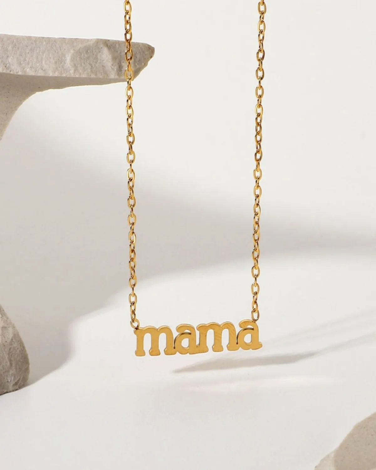 18K Gold Letter Chain Necklace - MAMA