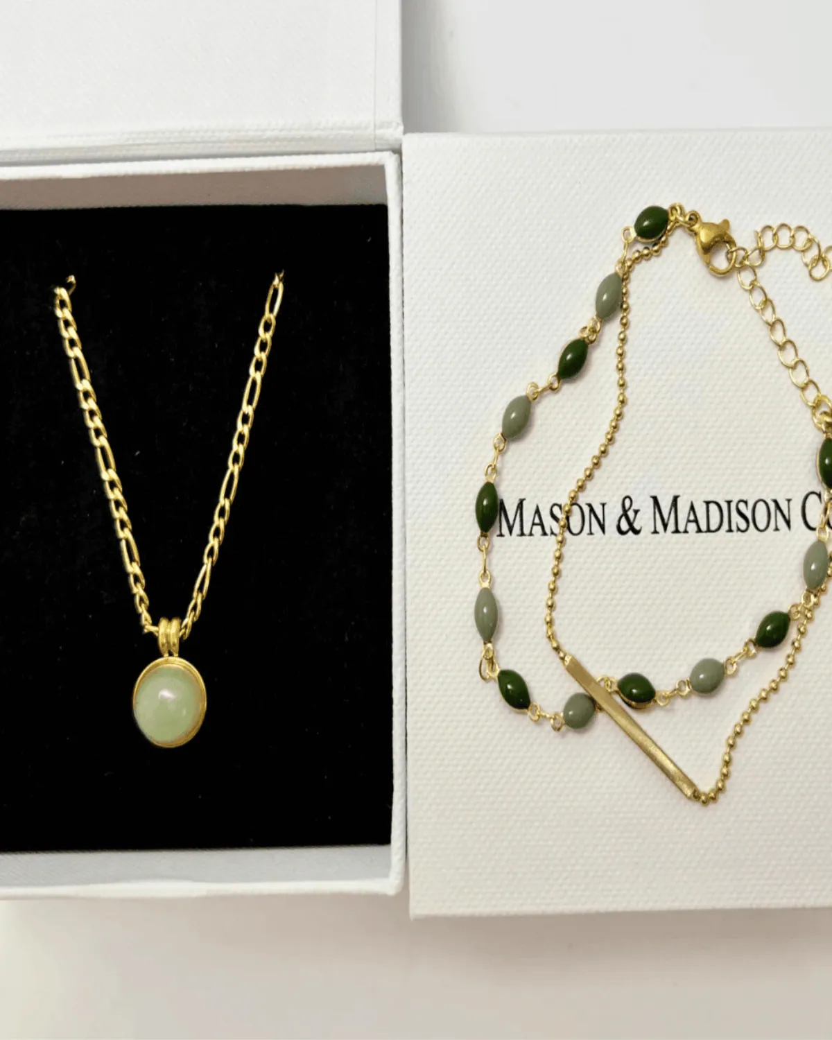 Best Trending 18K Jade Necklace Bracelet Gift on Sale for Women, Lady, Mother, Wife