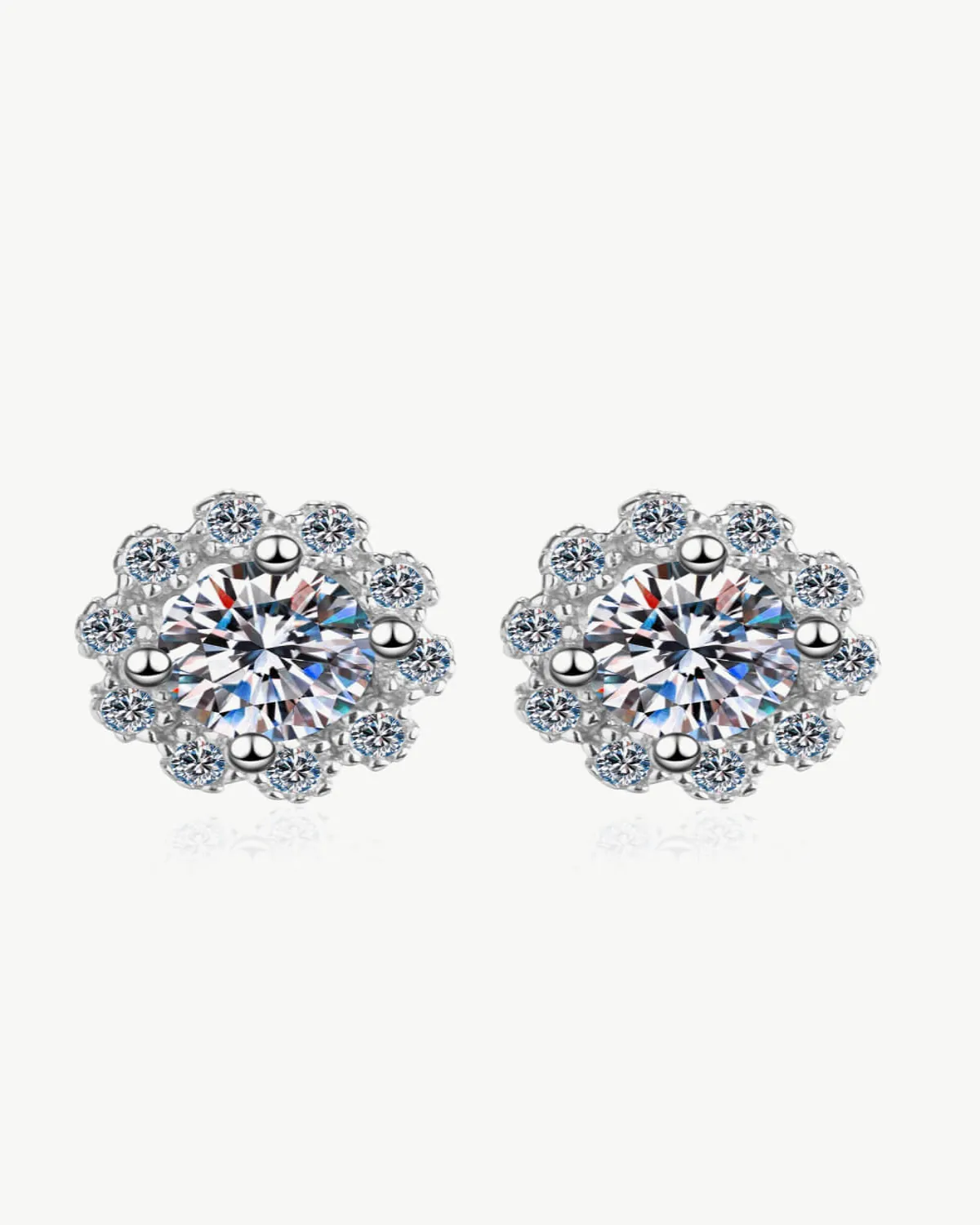1 Carat Diamond Stud Earrings - Floral-Shaped