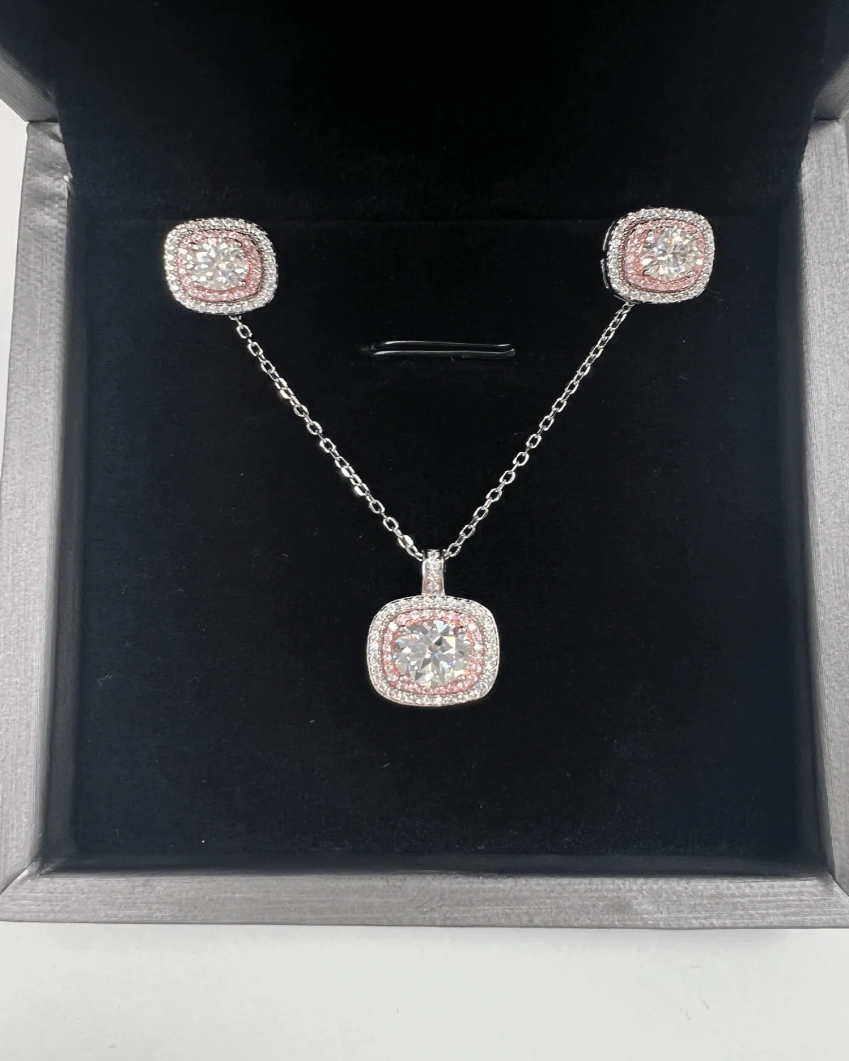 Diamond Necklace Earrings Bundle Set - Geometric